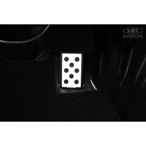 Детский электромобиль rivertoys mercedes-benz g500 black %Future_395 (фото 17)