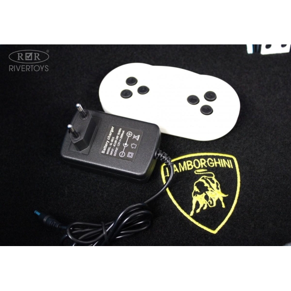 Детский электромобиль rivertoys lamborghini huracán sto %Future_395 (фото 12)